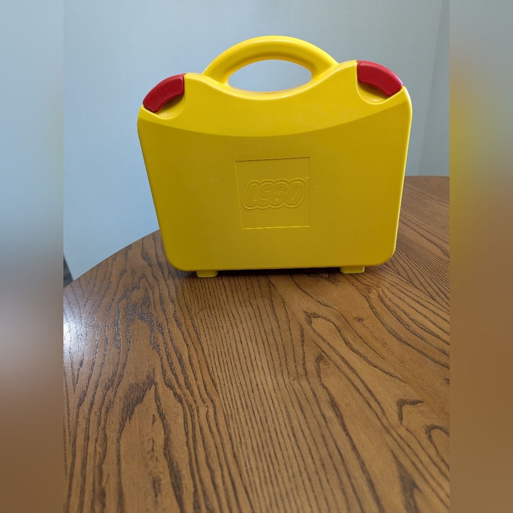 LEGO Bright Yellow (and red) Carrying Case / Briefcase Style-  Dividers. Plastic
